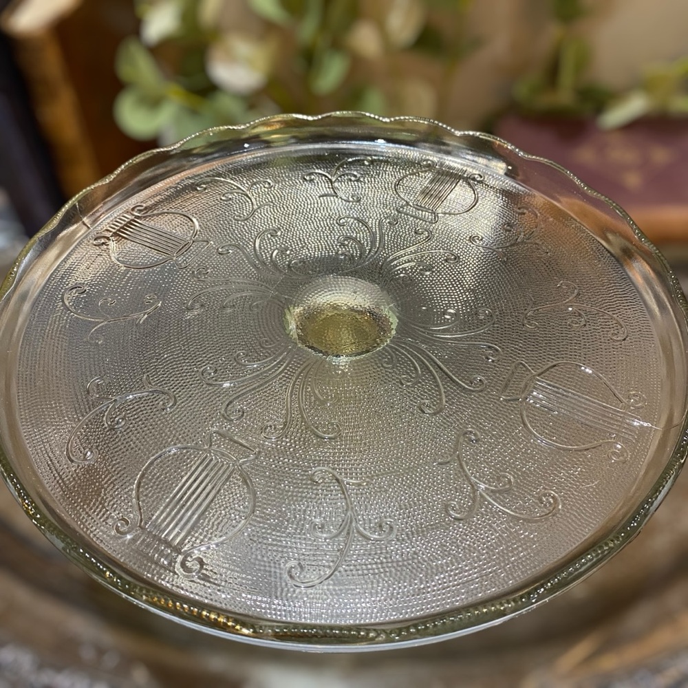 Vintage Jeannette Glass Pedestal Cake Stand Plate Harp Lyre c1950s - Picture 4 of 6